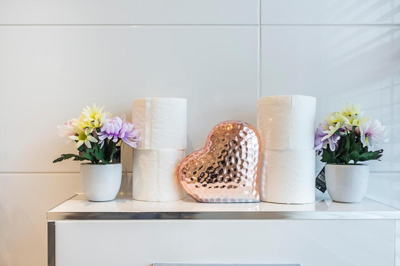 شقة Cozy And Serene Brand-New Flat In Kilburn, لندن المظهر الخارجي الصورة